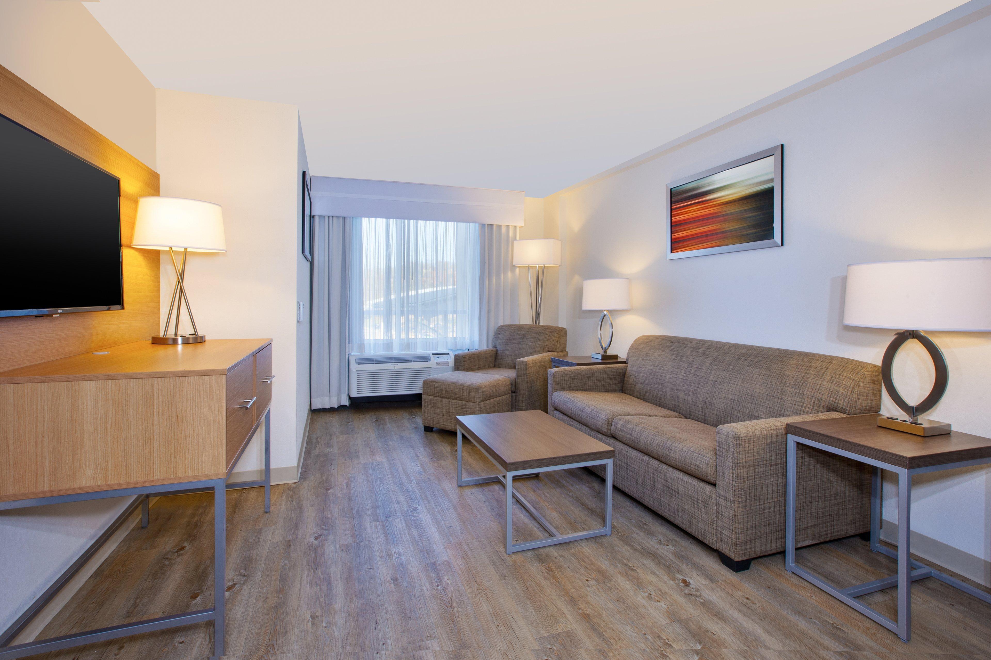 Morgantown-university Area By Ihg Hotel