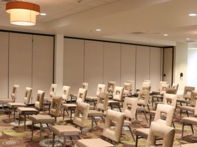 Hotel Morgantown-university Area By Ihg 4*